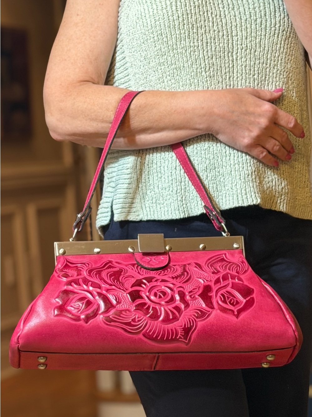 Patricia Nash Barbiecore 2010s Ferrara Pink Rose Tooled Leather Frame Satchel - Picture 14 of 16